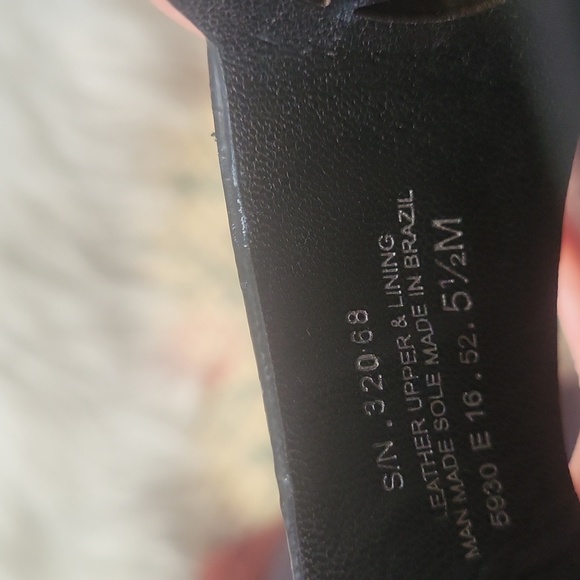 Tory Burch Black Leather Sandals - Picture 7 of 10